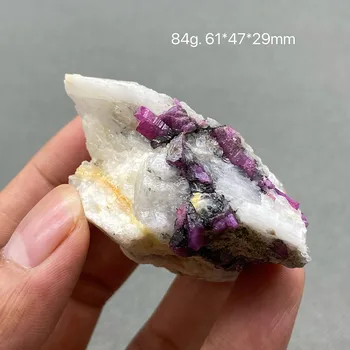 100% натуральный мьянманский флуоресцентный рубин необработанные минеральные камни и кристаллы лечебные кристаллы кварц драгоценные камни +Коробка 35 мм