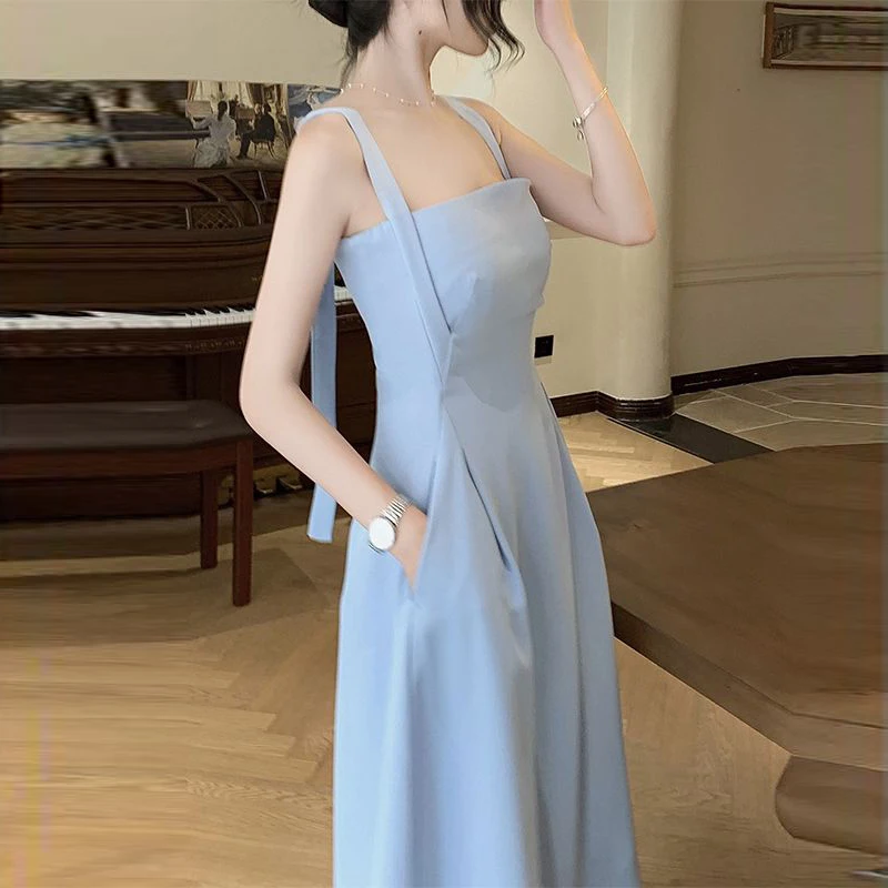 Синее шифоновое платье А-силуэта Весна-лето Модное платье 2023 Корейский стиль Camisole Элегантное однотонное платье для женщин - 2