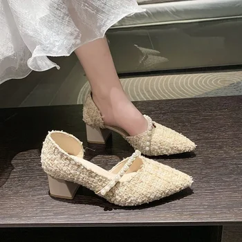2024 Женская французская обувь Квадрат с новой весной Все подходящие Остроконечная элегантность высоких каблуков Легкий рот Сплошной цвет Стиль