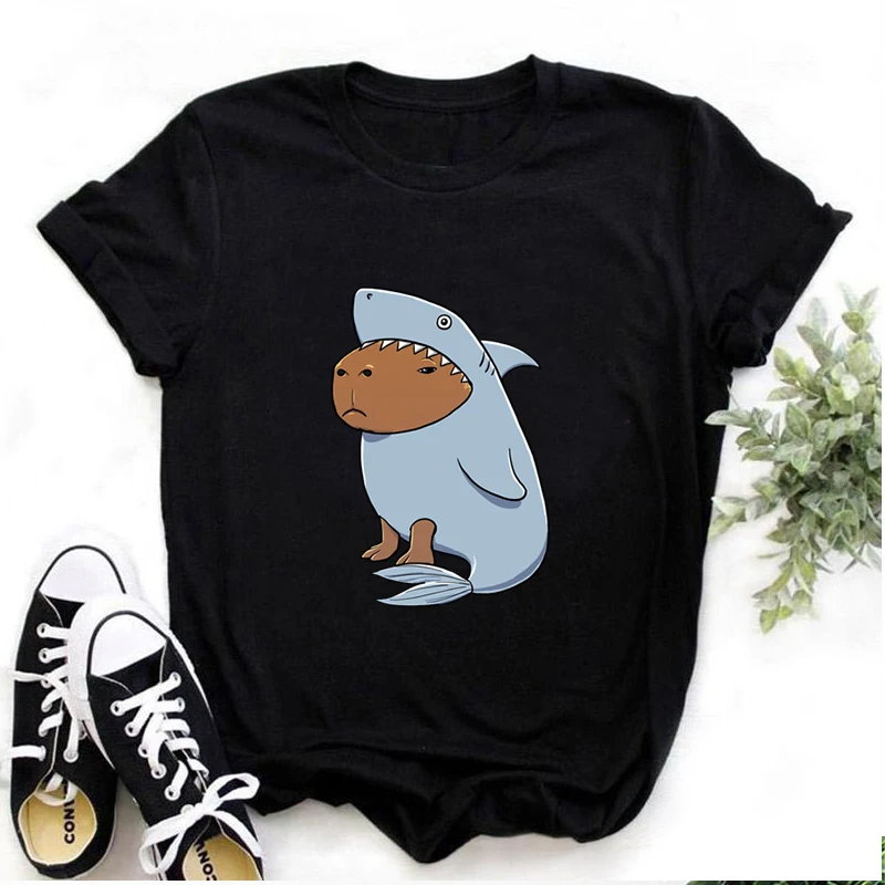 Kawaii Capybara Shark Costume Графическая футболка Симпатичная Capybara Taco Мультяшный принт Футболка унисекс Уличная одежда с о-образным вырезом Женская/мужская футболка - 0