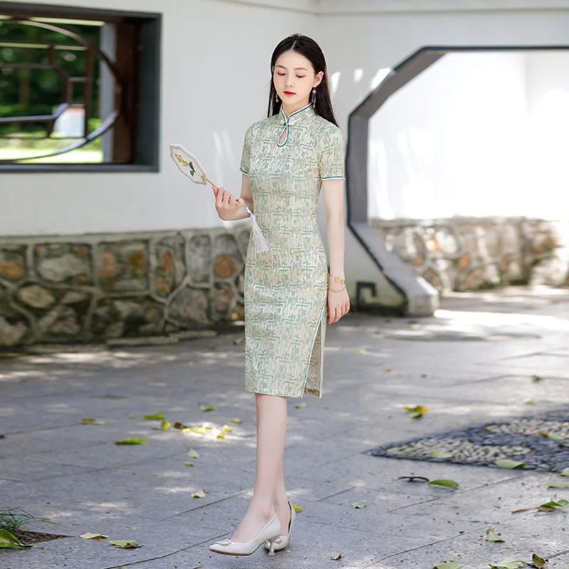 2023 Новое кружево Cheongsam Plus Size Qipao Модное женское платье Летняя вечеринка Костюм Винтаж Цветочные платья M To 4XL - 1