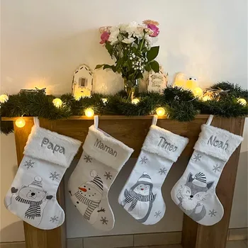 Custom Name Рождественский носок Украшение для рождественской елки Чулки Персонализированные Любое имя Детские новогодние подарочные конфетные пакеты