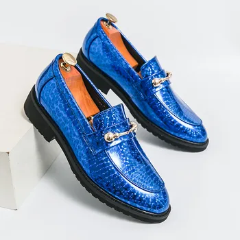 Британский стиль Модные синие блестящие кожаные лоферы для мужчин Удобные туфли на платформе с увеличением высоты Мужские слипоны Классические туфли
