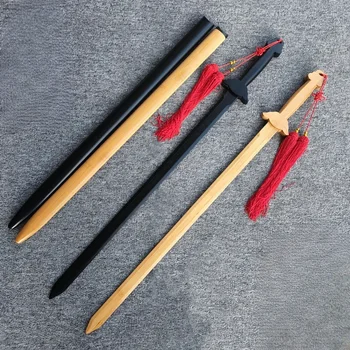 Деревянный меч и бамбуковый нож