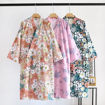 Женские кардиганы Летние пижамы Хлопковые халаты Тонкая дымящаяся одежда средней длины Потовые халаты Печать Цветок для кимоно