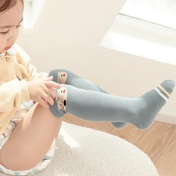 Новые осенне-зимние детские шерстяные носки Детские толстые теплые носки Детские мультяшные носки Детские свободные аксессуары