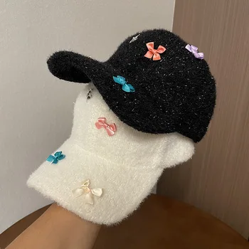 Новый японский лук Милая и милая бейсбольная шапка Женская осенняя и зимняя кроличий мех Теплая универсальная регулируемая кепка Duckbill Gorras